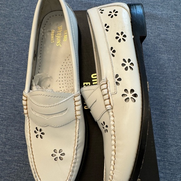 G.H. Bass & Co. White Floral Cutout Loafers - Picture 7 of 10